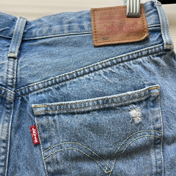Levi’s 502 Jean Shorts Size 28 - Picture 5 of 8